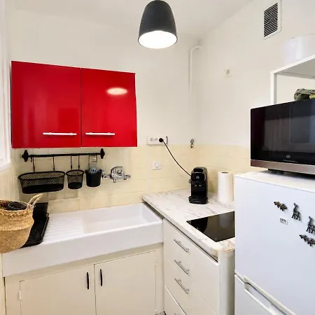 Διαμέρισμα Cozy, Air-conditioned, Downtown *
